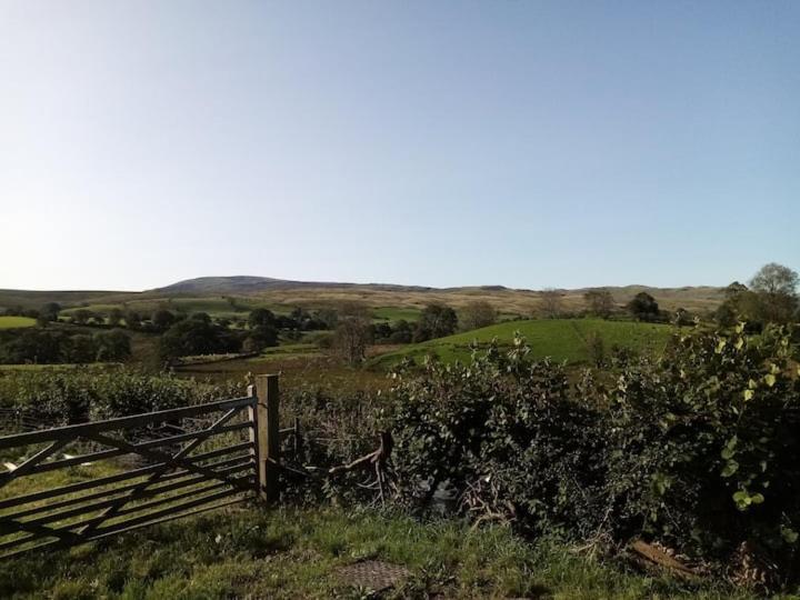 Rural Getaway With A View - Old Spout Barn Villa Sedbergh Esterno foto